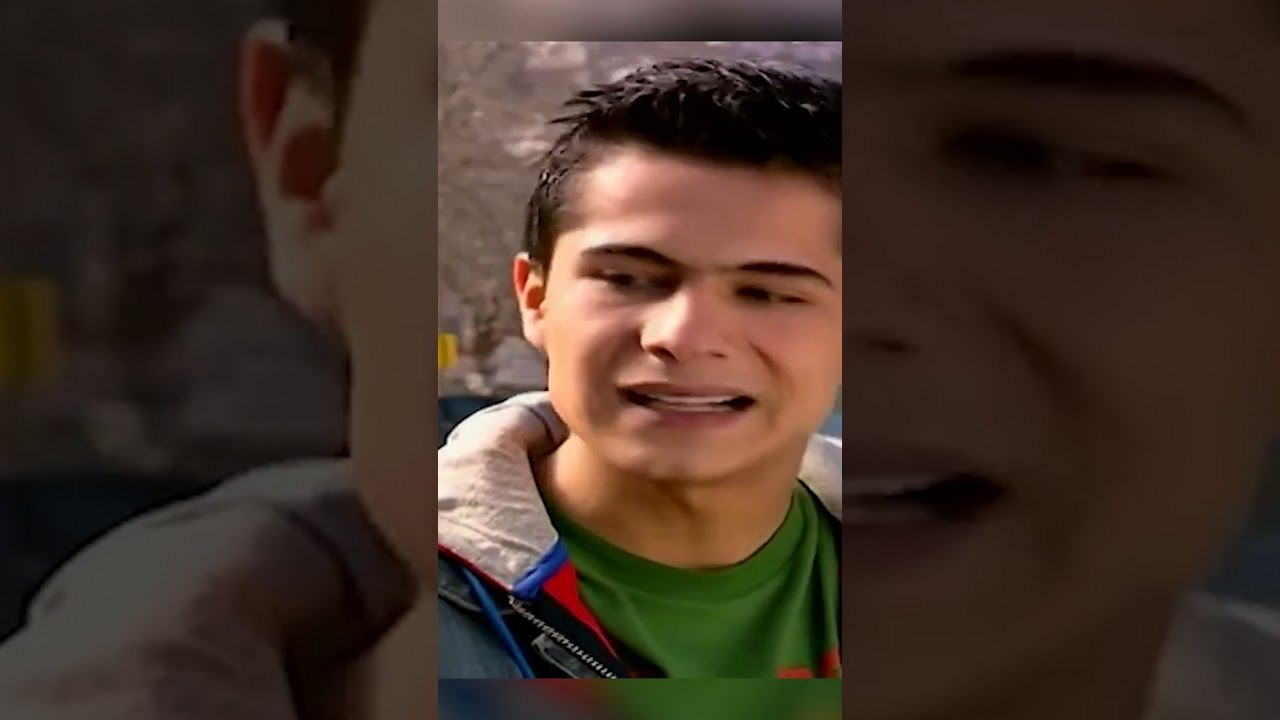 Ozan, Selim'den Yardım İstiyor! | Bir İstanbul Masalı #shorts