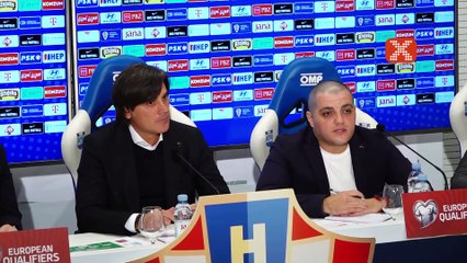 Vincenzo Montella: "Sahada illa 9 numara olması gerekmiyor"