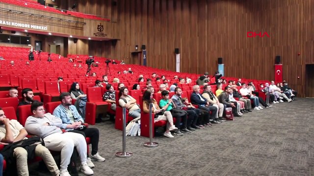 Yılmaz Vural: Milli takım denilen yere yabancı gelir mi?