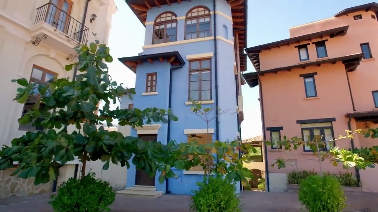 This Couple Finds Their $975,000 Perfect Paradise Beach Home in Costa Rica! | Beach Around The World