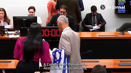 Download Video: PROJETO DE LEI QUE PROÍBE CASAMENTO HOMOAFETIVO NO BRASIL É APROVADO