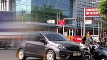 Tukang Parkir Berangkat Kerja Naik Mobil Viral di Medsos