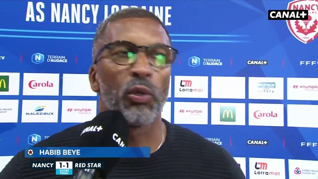 Racisme : Regardez la grosse colère de l'entraineur du Red Star qui a dénoncé, hier soir, des cris racistes "de singes", lancés par une partie du public de Nancy à la fin de la rencontre