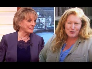Charlie Dimmock warned against going braless on Ground Force by TV host Esther Rantzen