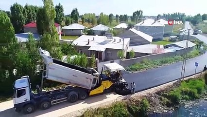 Erciş'te asfalt çalışması devam ediyor