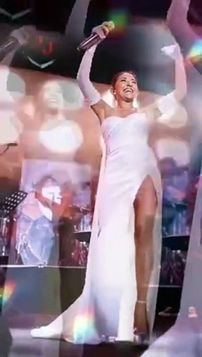 Melek Mosso ve Serkan Sağdıç evlendi! Düğün yerine depremzedeler için yardım konseri düzenlediler