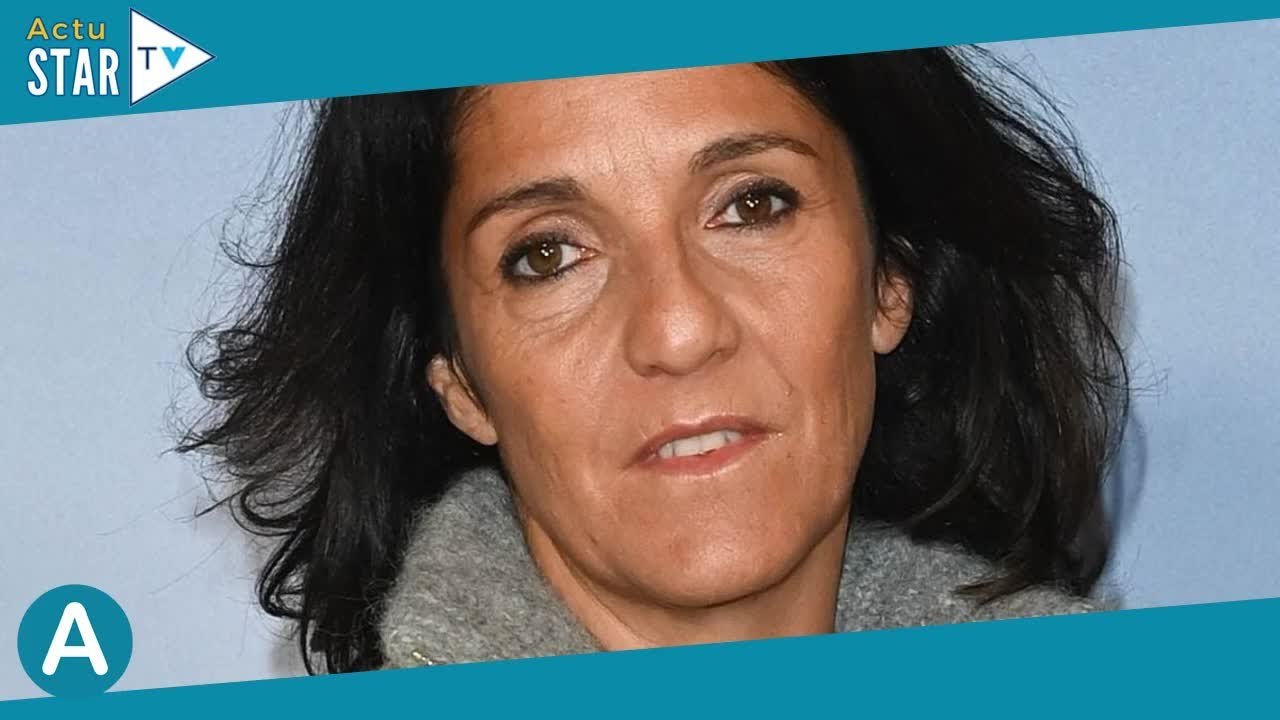 Florence Foresti : Tout bronzé et en slip, son compagnon Alexandre se lâche au bord de la piscine