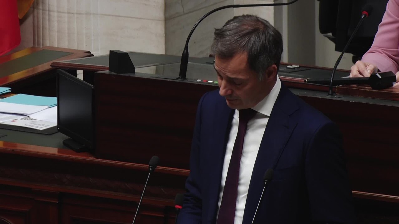 Alexander De Croo : "Tenir ses promesses, soutenir nos concitoyens en difficulté et fixer ses objectifs, c'est ce que fait cette équipe"