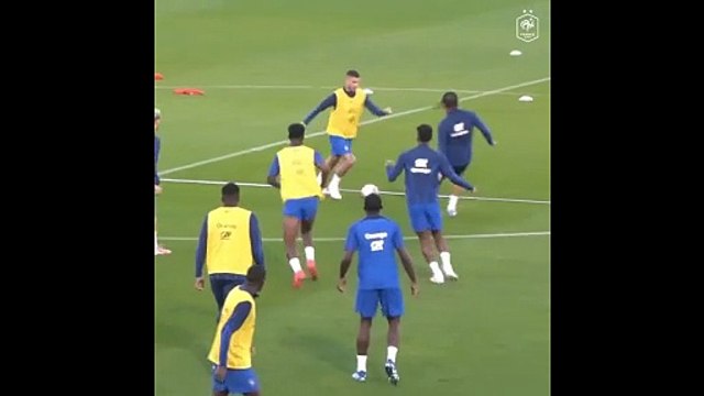 Kylian Mbappé s'amuse en Bleu, la complicité avec Olivier Giroud régale les fans