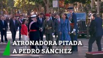 Atronadora pitada a Pedro Sánchez en el desfile del 12 de octubre en plena polémica por la amnistía