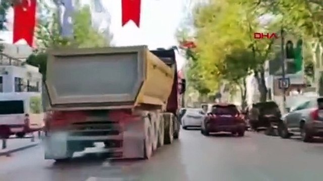 İstanbul'un göbeğinde hafriyat kamyonuyla zikzak çizip tehlike saçtı!