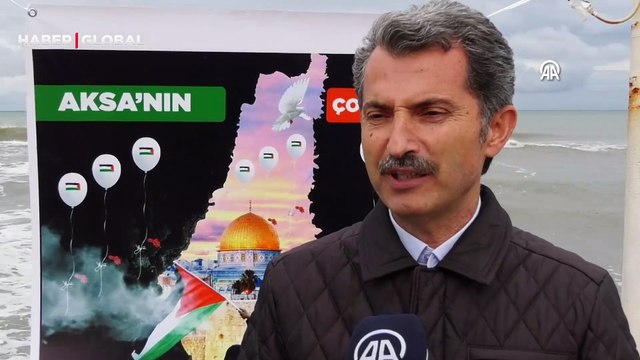 Sakaryalı çocuklar, İsrail'in saldırılarında hayatlarını kaybeden Filistinli akranları için gökyüzüne balon bıraktı