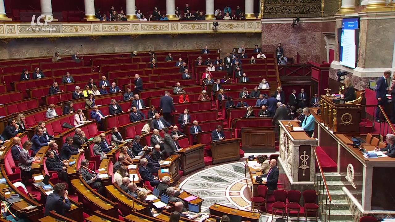 Budget 2024 : Élisabeth Borne déclenche l'article 49.3 sur le volet des recettes - Son treizième depuis son arrivée à Matignon