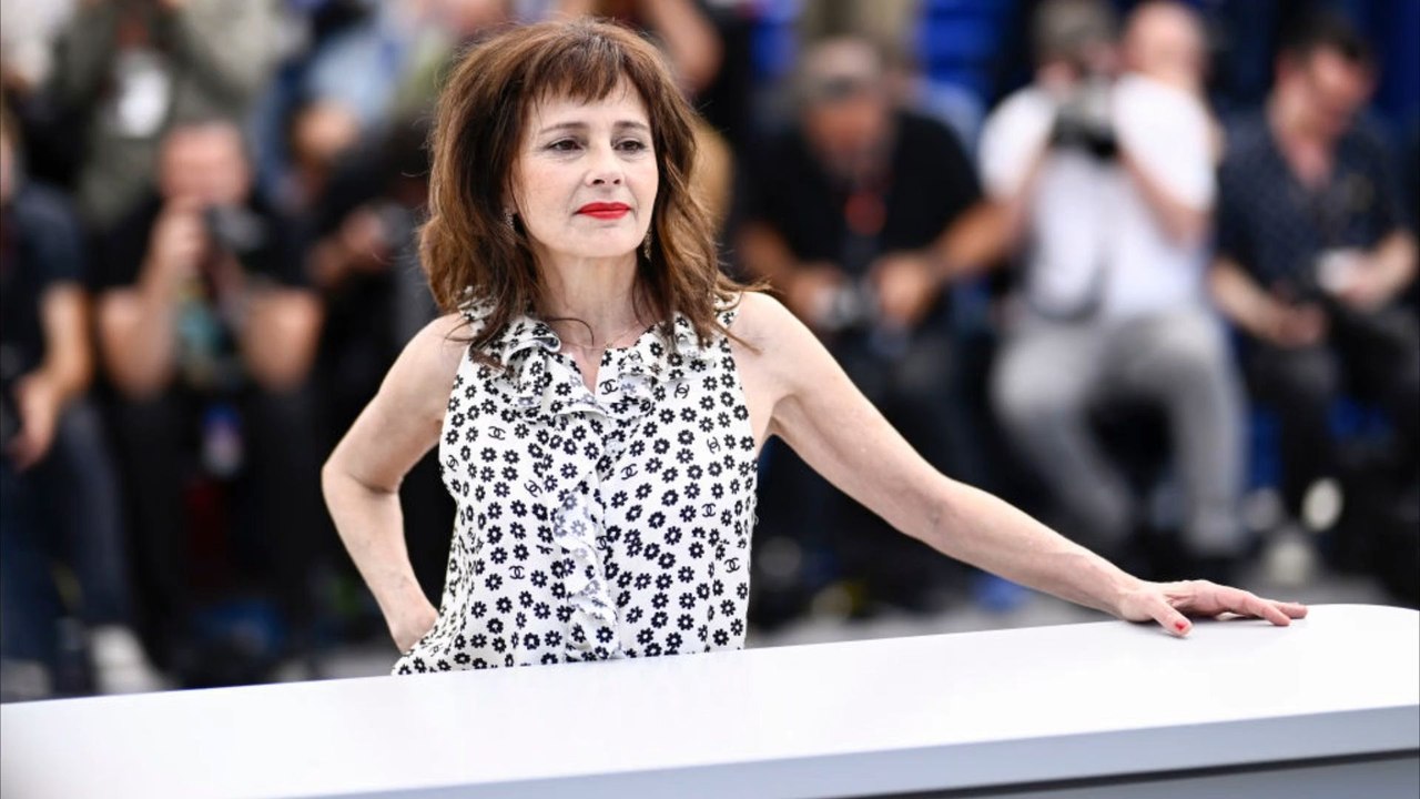 Anouk Grinberg témoigne contre Gérard Depardieu