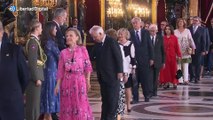 La princesa Leonor participa por primera vez en el saludo del besamanos de la Fiesta Nacional