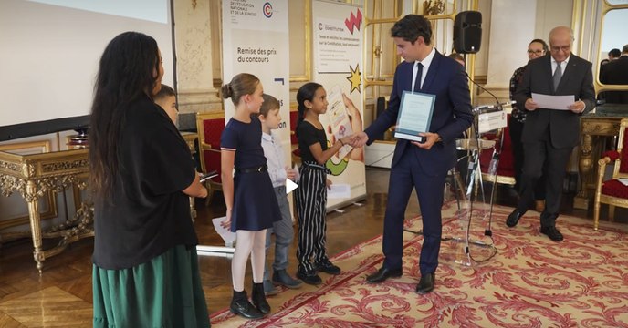 Remise des prix du concours Découvrons notre Constitution