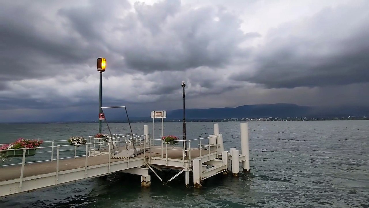 Avis de fort vent sur le Lac Léman