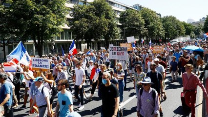 Vaccination obligatoire: infirmières, soignants, gendarmes... qui est concerné ?