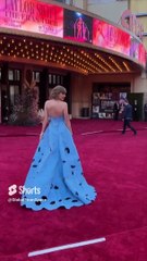 Taylor Swift debuted a faux bob haircut at the world premiere of her "Eras Tour" concert film