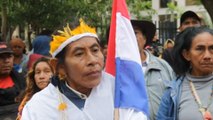 Paraguayos marchan por el derecho a tierras y al acceso al agua en el 