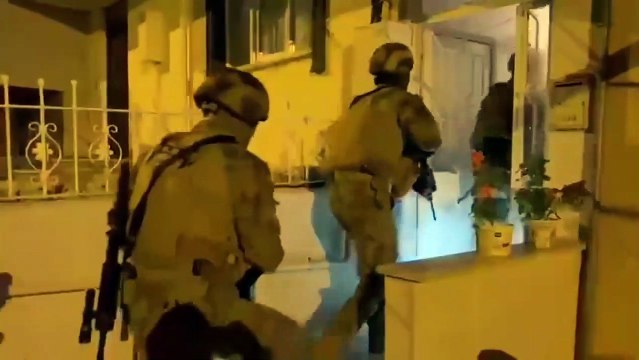 8 ilde 'Kafes Operasyonu'! Bulutlar Çetesi çökertildi