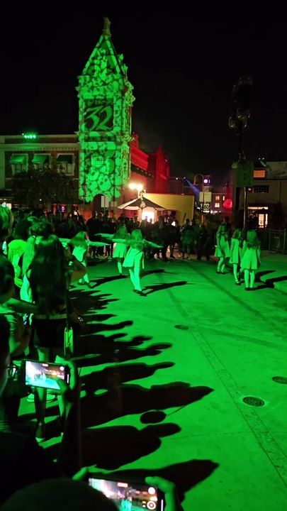 M3gan Dance Universal Studio Orlando Halloween Horror Nights 2023