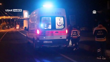 Uşak'ta trafik kazasında 1'i ağır 3 kişi yaralandı