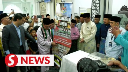 PM in high spirits ahead of Budget tabling