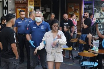 Antalya'da apartman yangınında 5'i kadın 6 kişi dumandan etkilendi