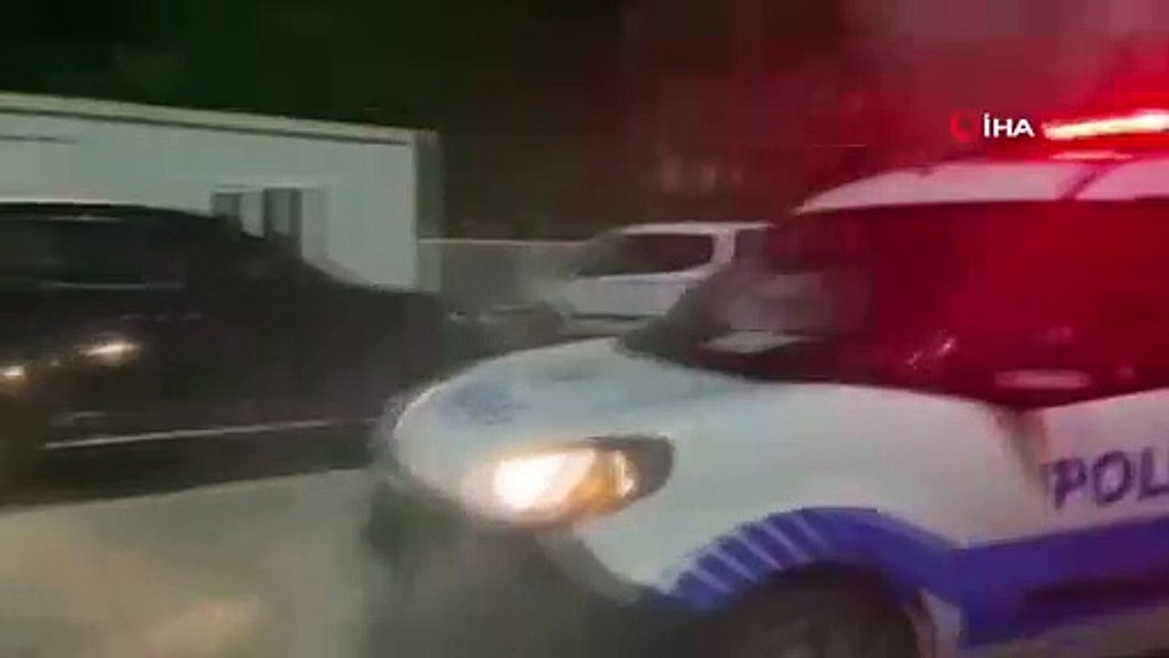 Le fils fou a poignardé sa mère à mort