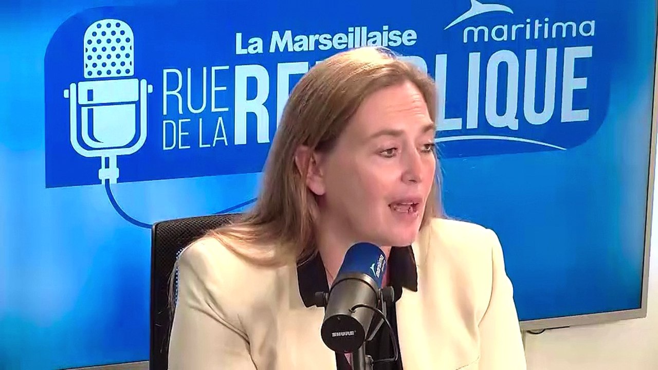 Catherine Pila : " "