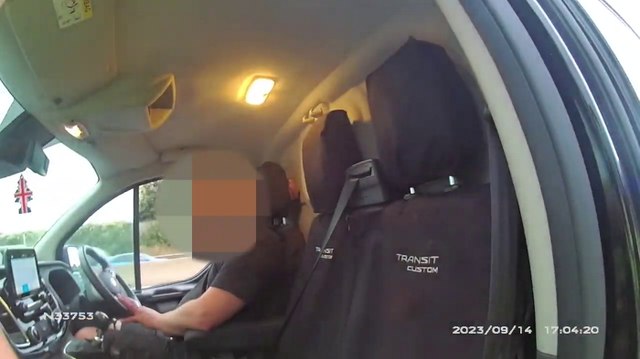 Drunk-driver swerves across motorway then goes for a kip