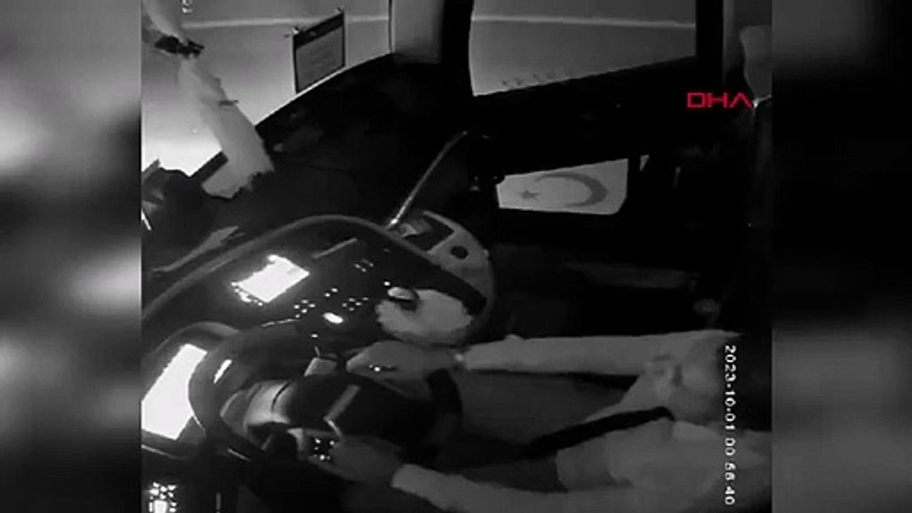 Otobüste dehşet anları!