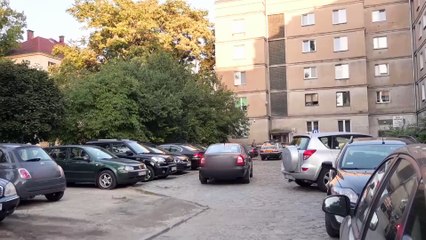 Korki i Problemy z Parkowaniem na Kościuszki we Wrocławiu 🚗