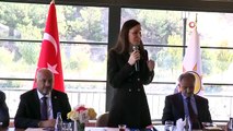 AK Parti Genel Başkan Yardımcısı Çiğdem Karaaslan Adıyaman'daki Konutları Gezdi