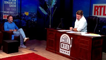 Pef fait son "Bon Dimanche Show"