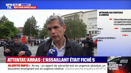 下载视频: Attaque au couteau à Arras: un enseignant présent sur le lieu de l'attaque témoigne