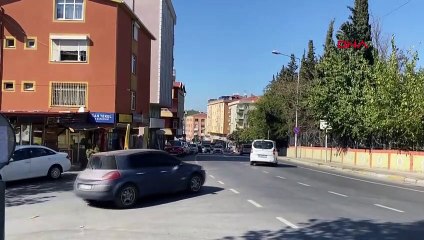 Beylikdüzü'nde Kadınların Çantası Kapkaççılar Tarafından Çalındı