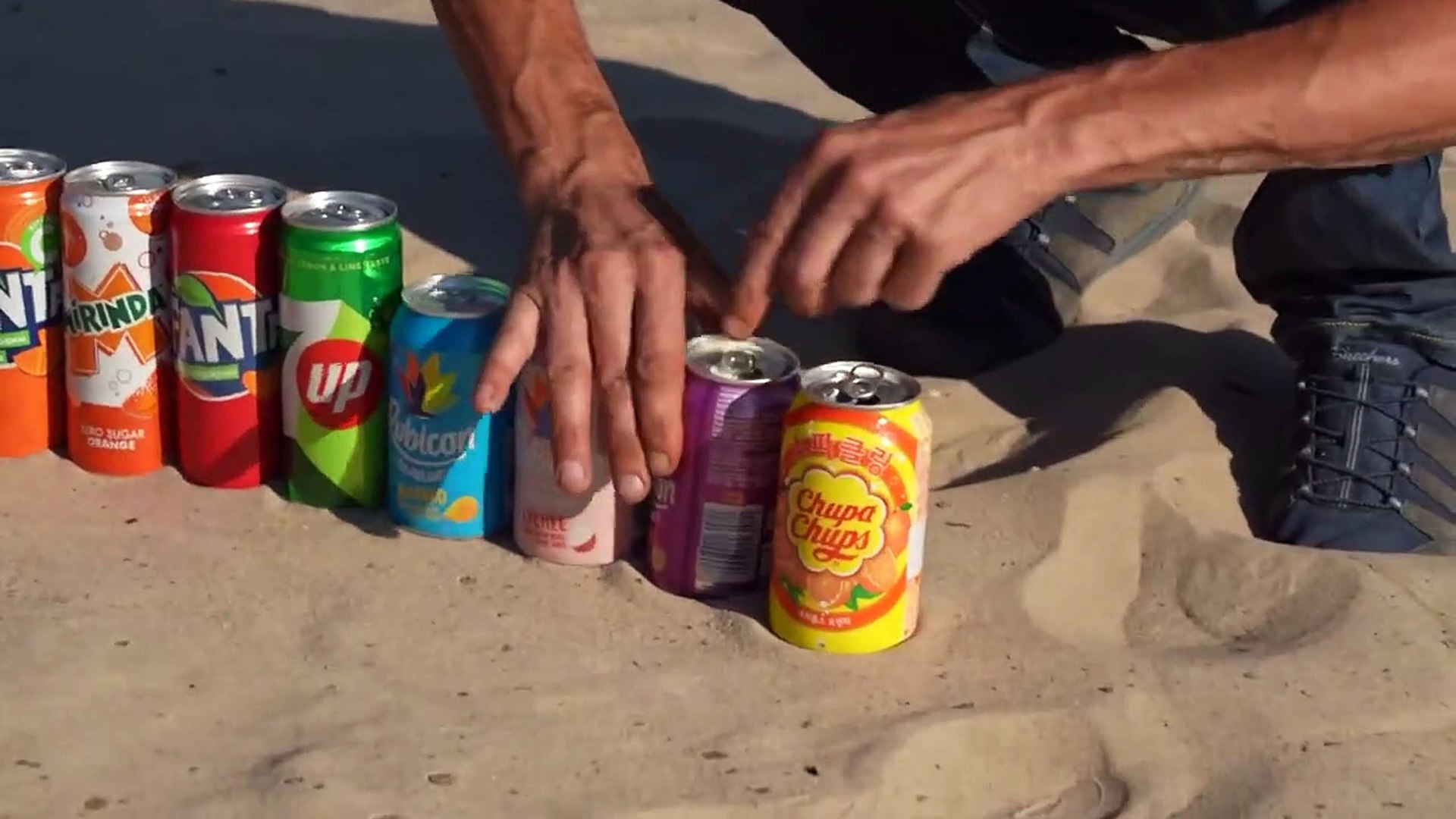 Hot Coca Cola, Fanta, Sprite, Pepsi, Chupa Chups... and Mentos Experiment -  video Dailymotion