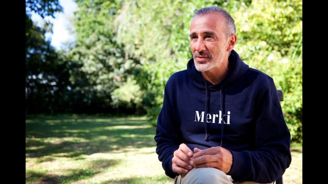 Elie Semoun : Son témoignage bouleversant sur la maladie d’Alzheimer