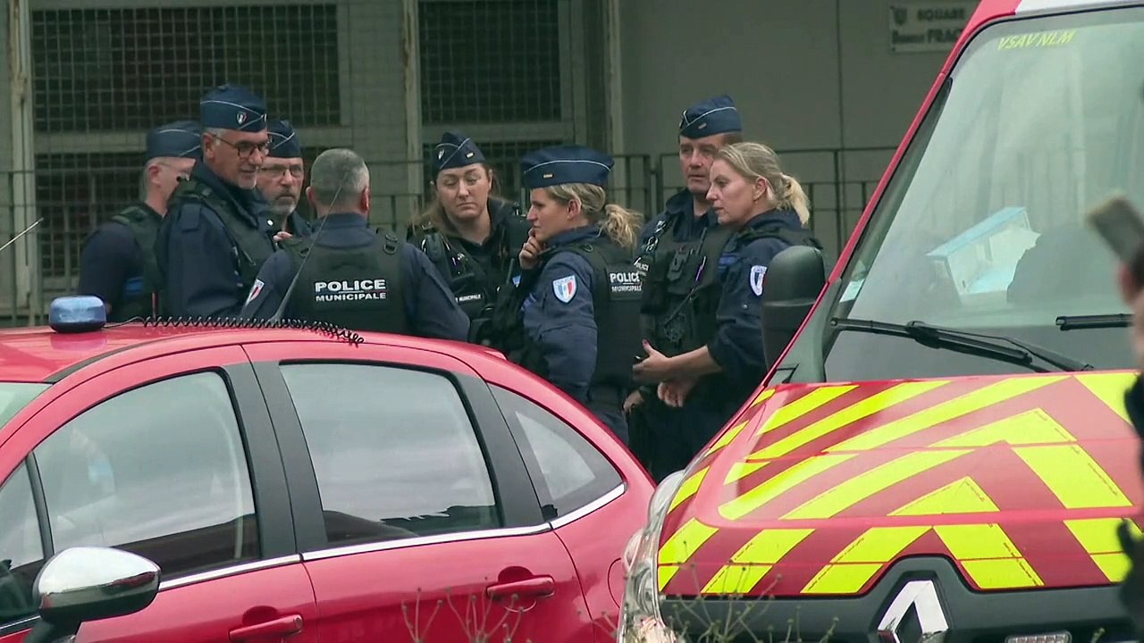 Ein Toter und zwei Verletzte bei Messerangriff an französischer Schule