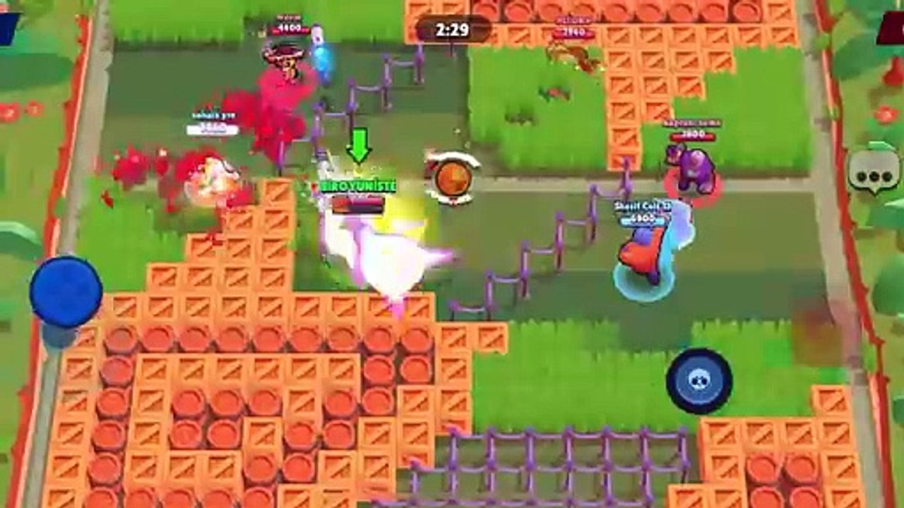 Adamlar Oyun Oynarken Terlediii !!!