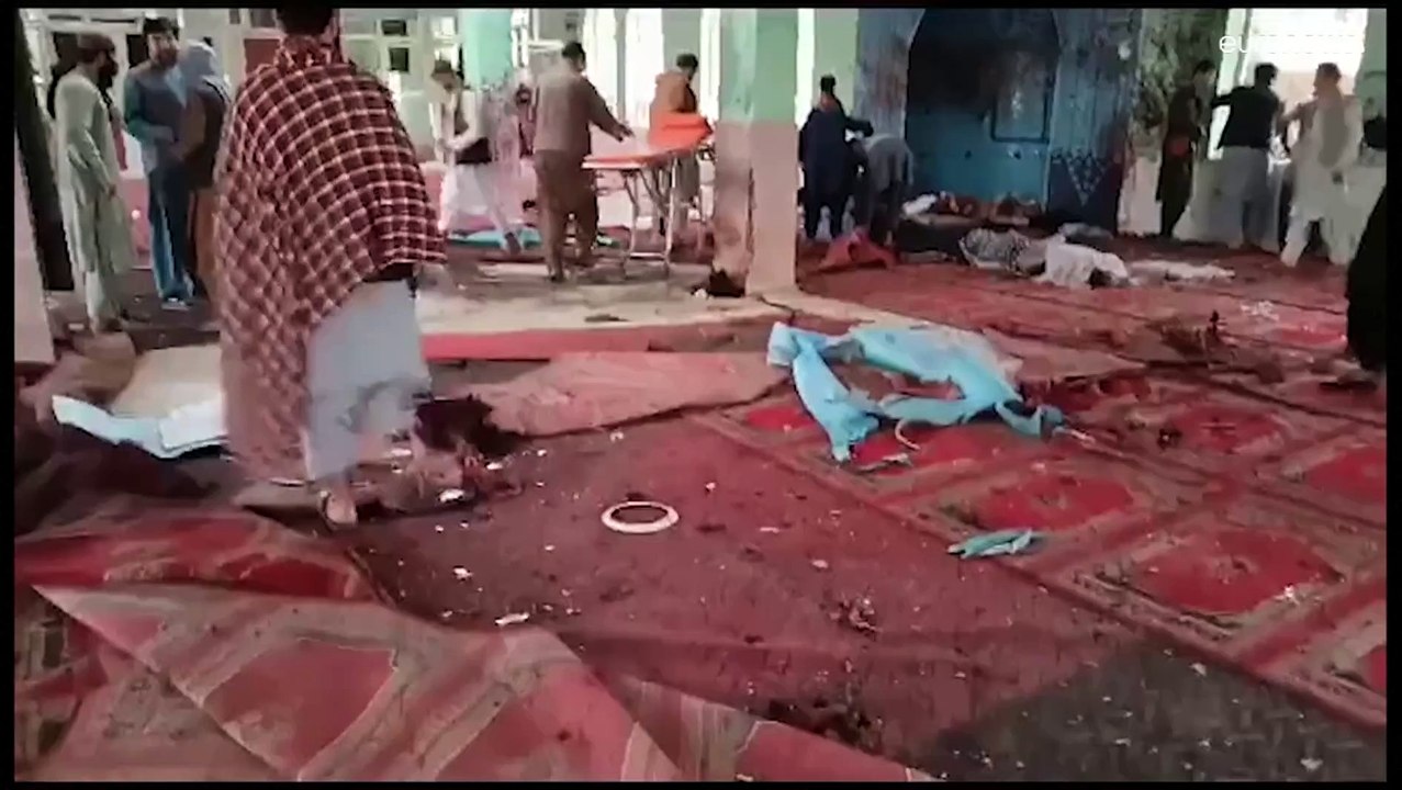 مقتل سبعة أشخاص إثر تفجير انتحاري استهدف مسجداً للأقلية الشيعية في أفغانستان