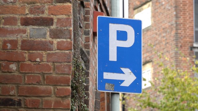 Tonbridge firms fear for future as council proposes newe parking fee