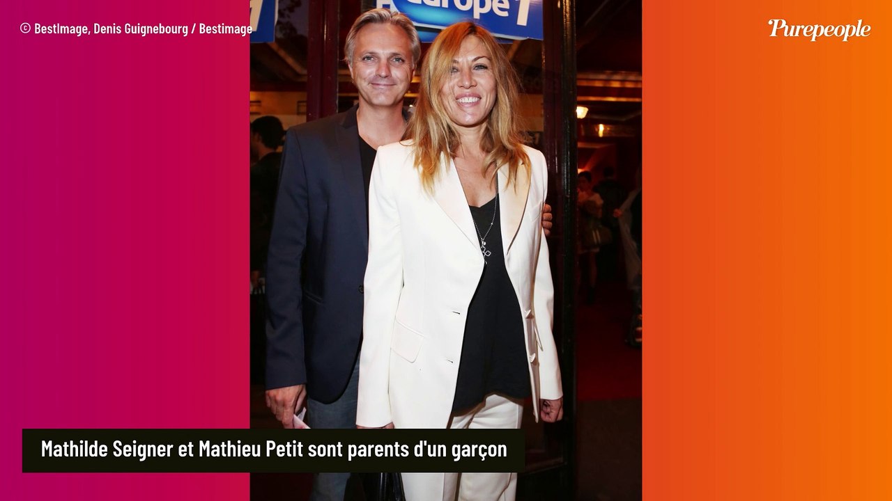 Mathilde Seigner révèle enfin pourquoi elle ne vit pas avec son chéri Mathieu Petit : "C'est très très dur"