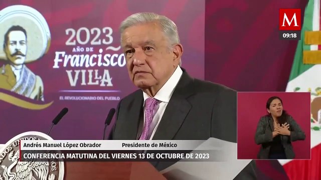 AMLO llama a la cordura a Maru Campos por freno a libros de texto