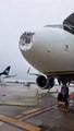 Aviões da Azul são danificados após fortes chuvas