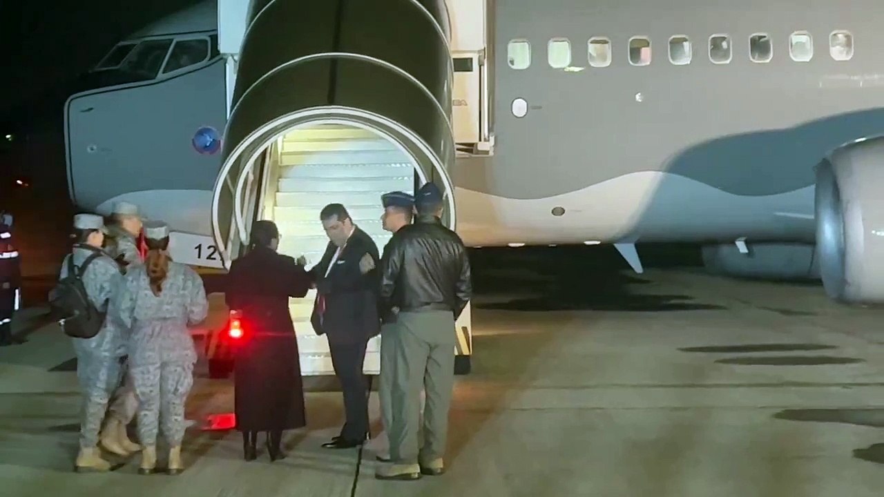Colombianos avión FAC