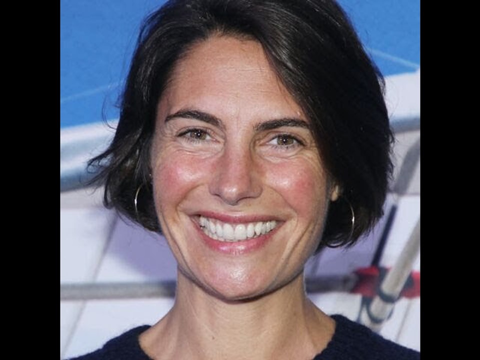 Alessandra Sublet amuse avec une vidéo de son fils Alphonse qui se prend pour Rocky !