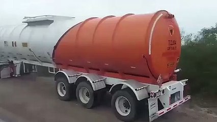 Tamaulipas. Piperos son obligados a derramar su carga por delincuencia